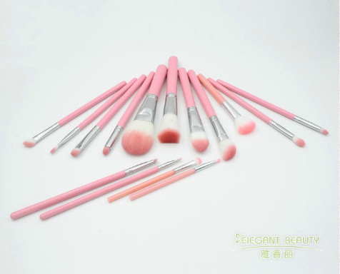 蜜柚直播APP下载安装能用美妝蛋清洗液洗嗎？